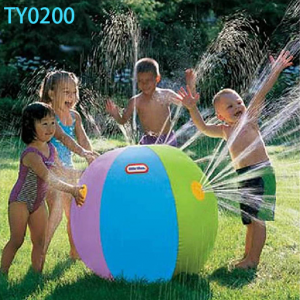 Spray-water beach ball
